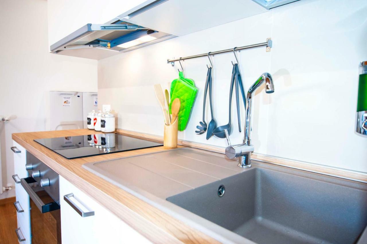 Apartamento La Mansarda Di Emma Pinzolo Exterior foto