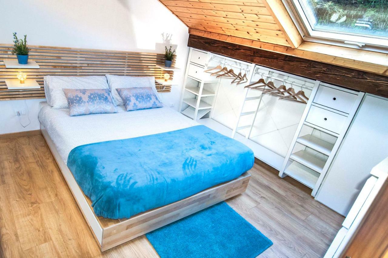 Apartamento La Mansarda Di Emma Pinzolo Exterior foto